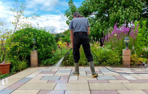 Professional  Pressure Washing Services in Center, TX